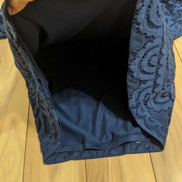 NWT! Lilly Pulitzer Lyra Top High Tide Navy Scalloped Stripe Lace Size S $98 - Picture 6 of 12